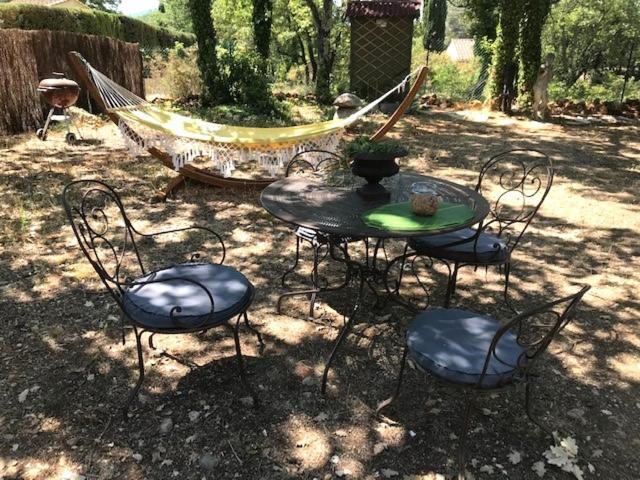 La Brindille Petit Mas Provencal Meuble De Tourisme 3 Etoiles 2-3 Personnes 1 Piece 30 M2 Tout Confort Lisiere Foret Jardin Jacuzzi Piscine Saint-Paul-en-Forêt Exterior foto