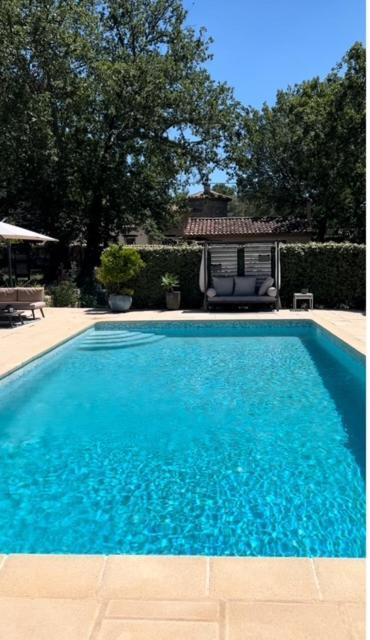 La Brindille Petit Mas Provencal Meuble De Tourisme 3 Etoiles 2-3 Personnes 1 Piece 30 M2 Tout Confort Lisiere Foret Jardin Jacuzzi Piscine Saint-Paul-en-Forêt Exterior foto